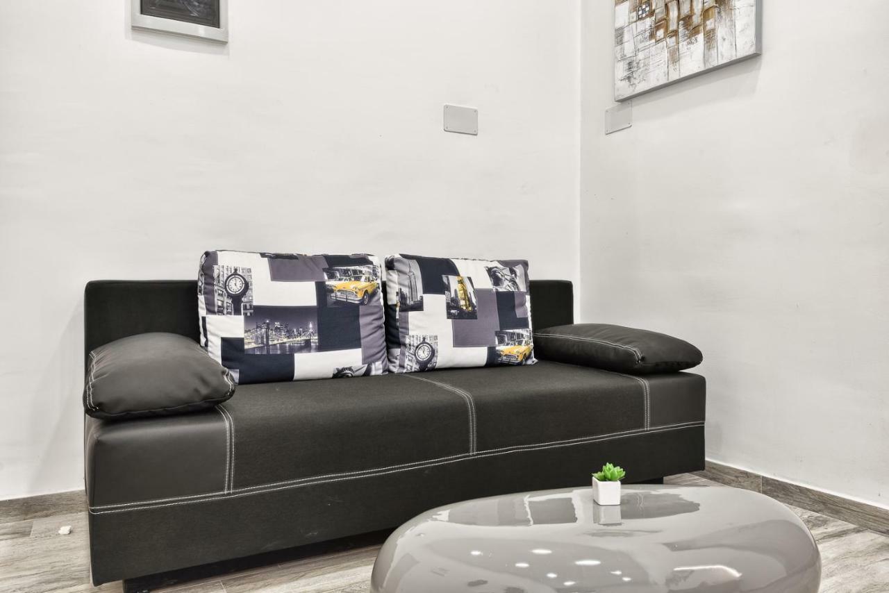 Apartment 20M From Arena PUY Eksteriør bilde